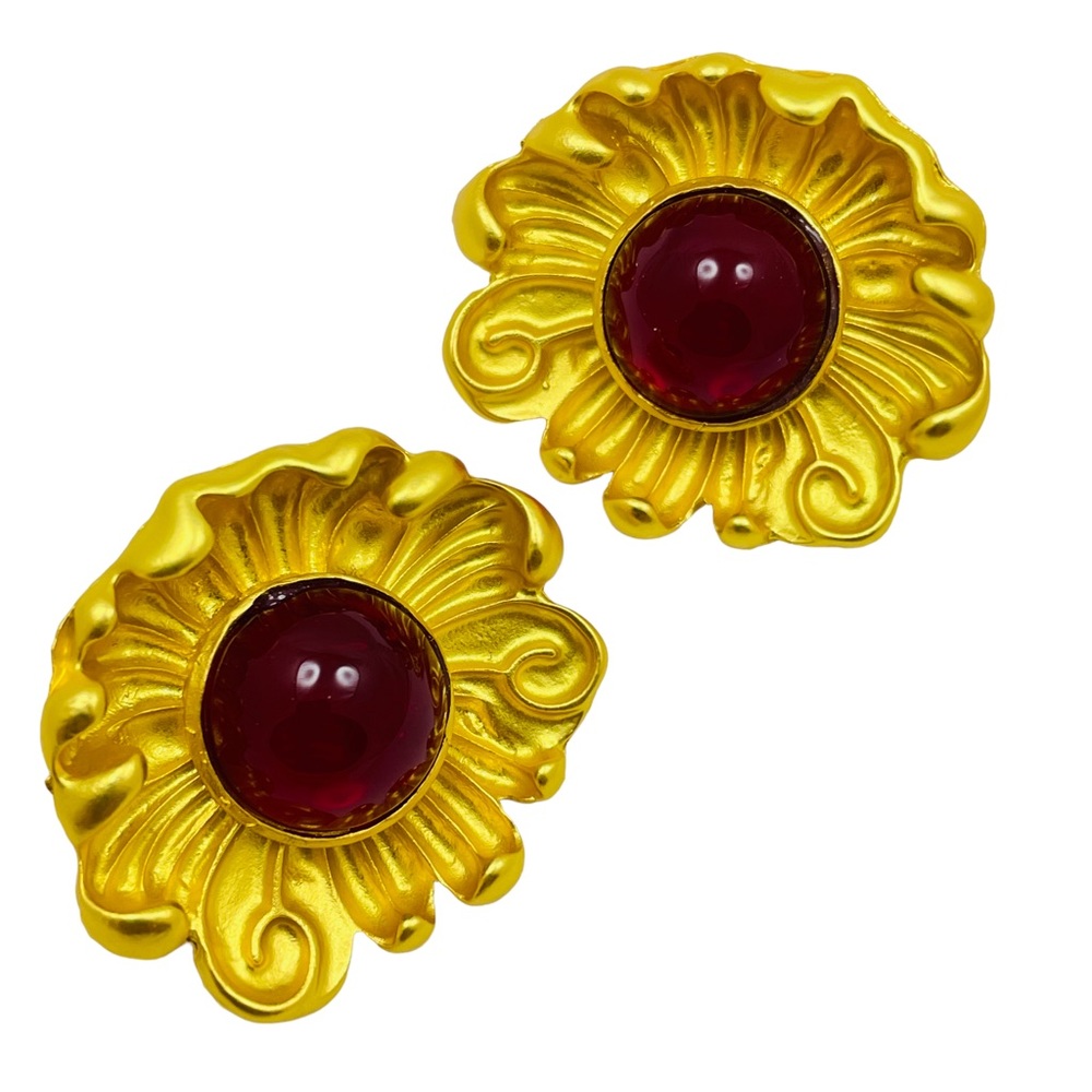 NEW vintage runway style glass gold plated earrings